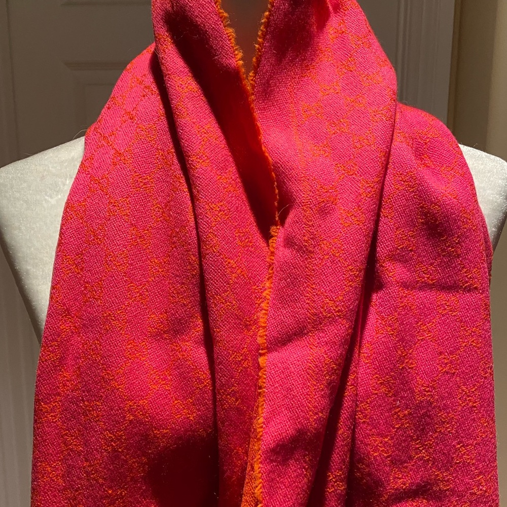 Gucci Monogram Pink and Orange Wool Scarf